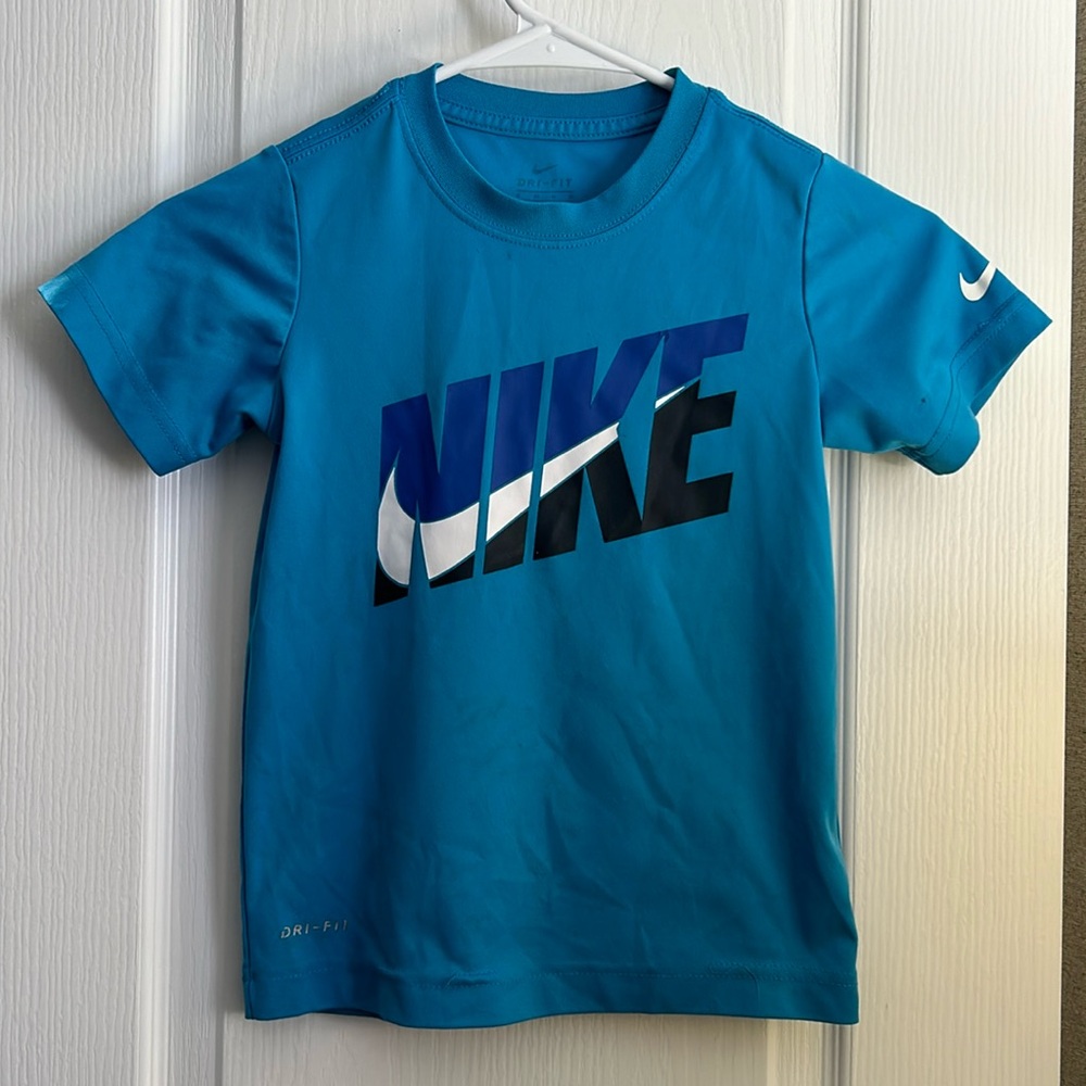 Nike shirt